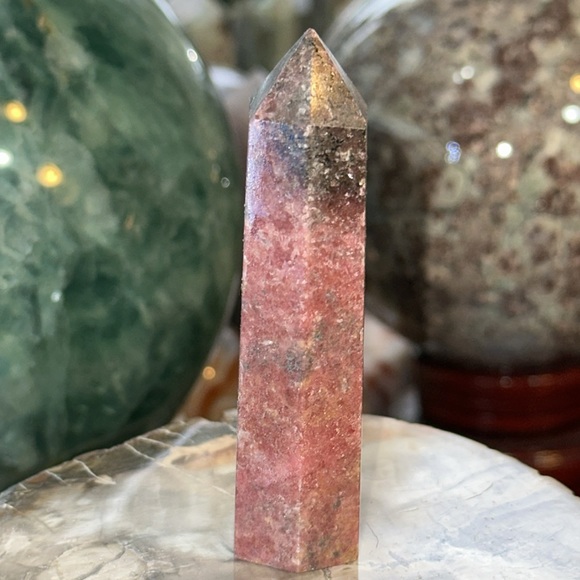 🔥SALE🔥 Rhodonite Crystal Point! - Picture 3 of 4